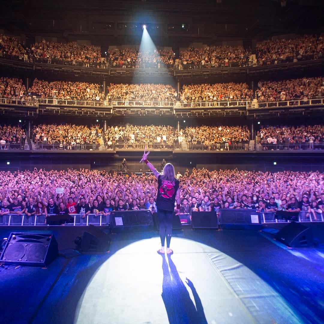 Nicko McBrain le dice adiós a Iron Maiden
